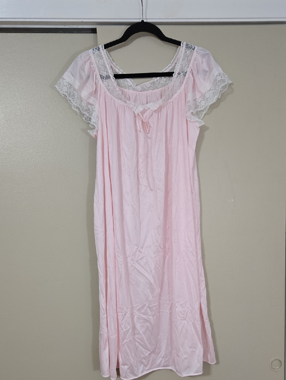 Montgomery Wards Vintage Classic Pink Lace-Trim Nightgown Size Medium